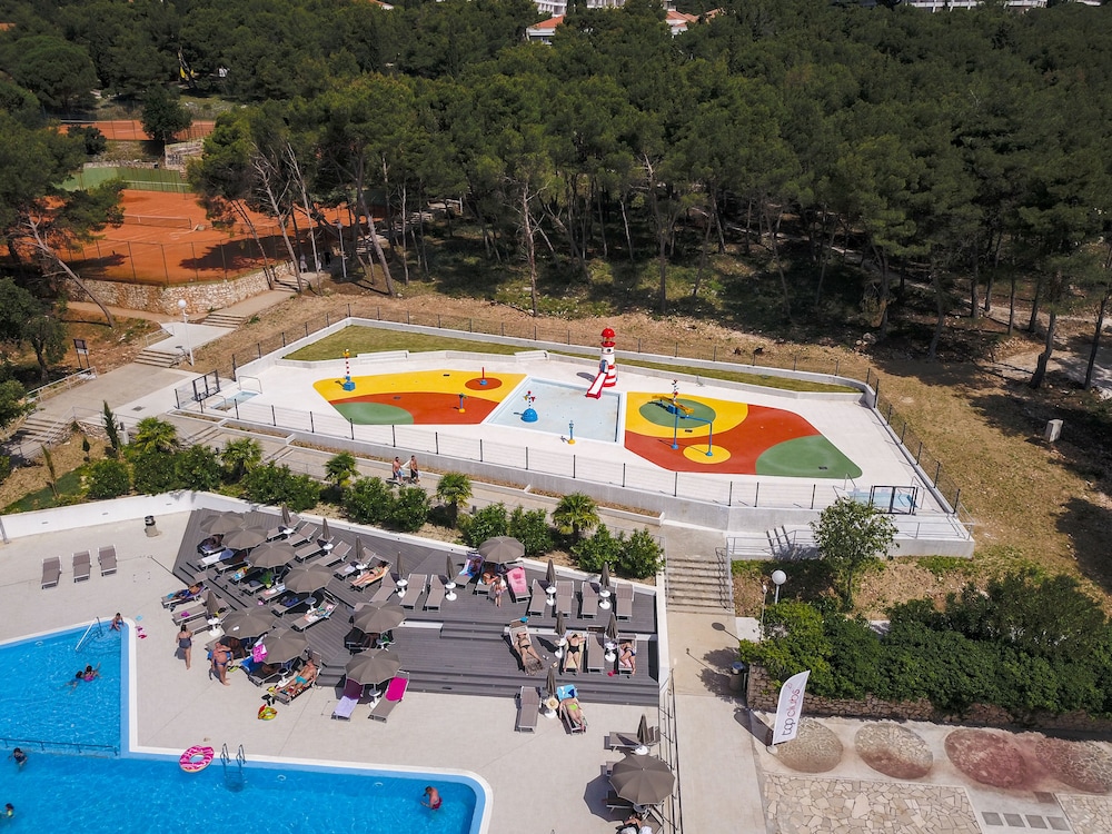 Hotel Medena — Swimming pool in Seget Donji, Split-Dalmatia
