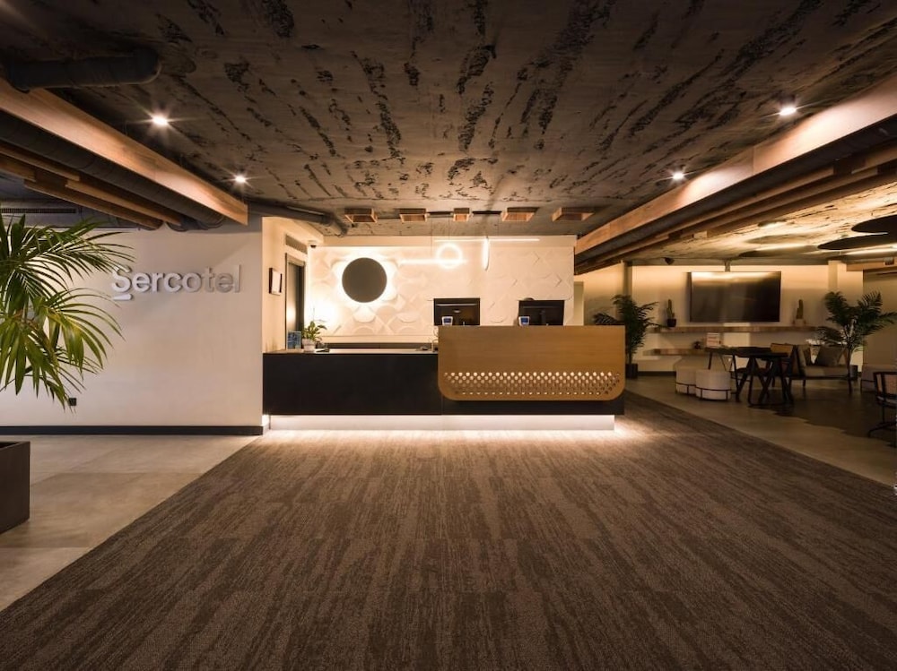 Sercotel Sevilla Guadalquivir Suites — Hotel building in Seville, Andalusia