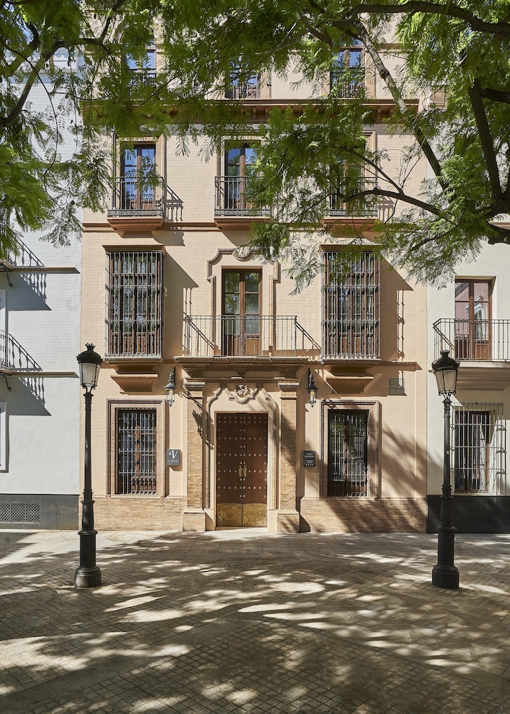 Hotel Vincci Molviedro — Hotel building in Seville, Andalusia
