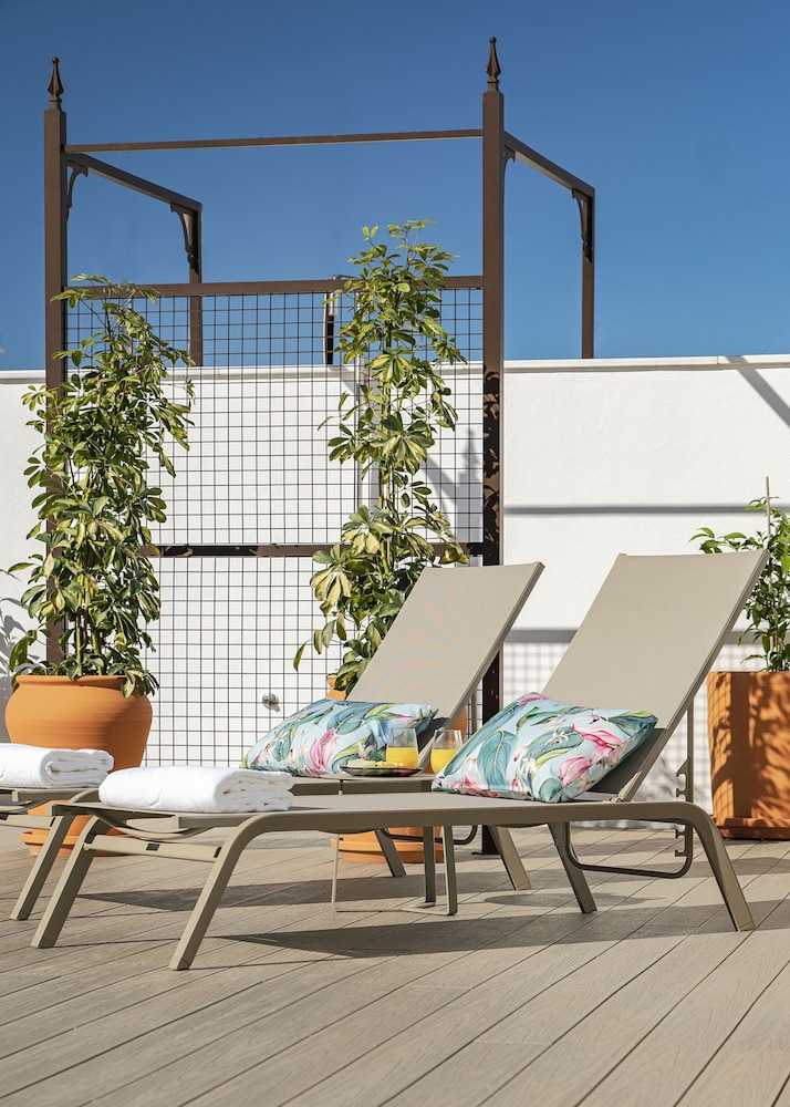 Hotel Vincci Molviedro — Sports & recreation in Seville, Andalusia