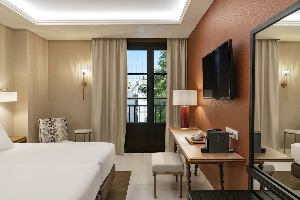 Hotel Vincci Molviedro — Hotel rooms in Seville, Andalusia