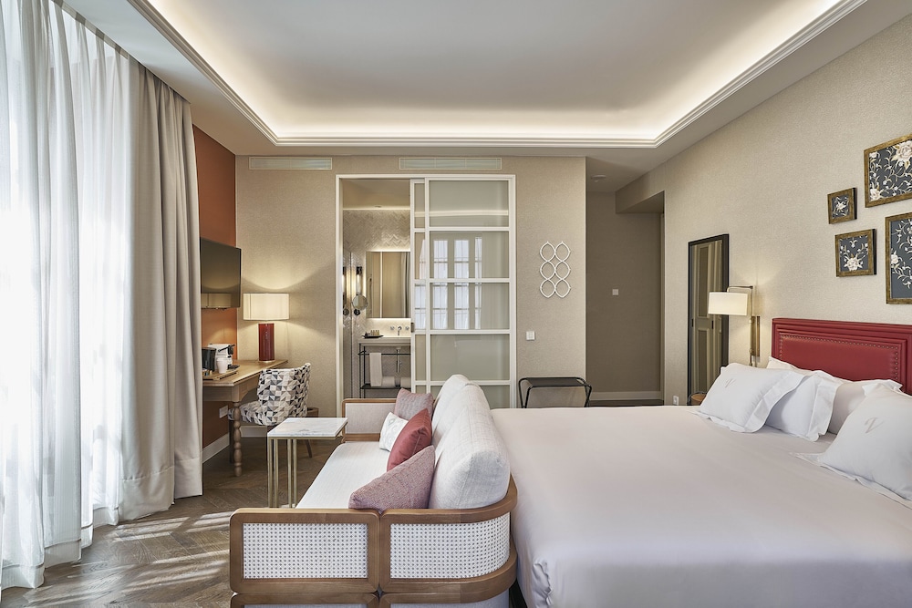Hotel Vincci Molviedro — Hotel rooms in Seville, Andalusia