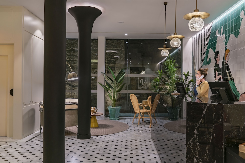 Hotel Vincci Molviedro — Hotel building in Seville, Andalusia