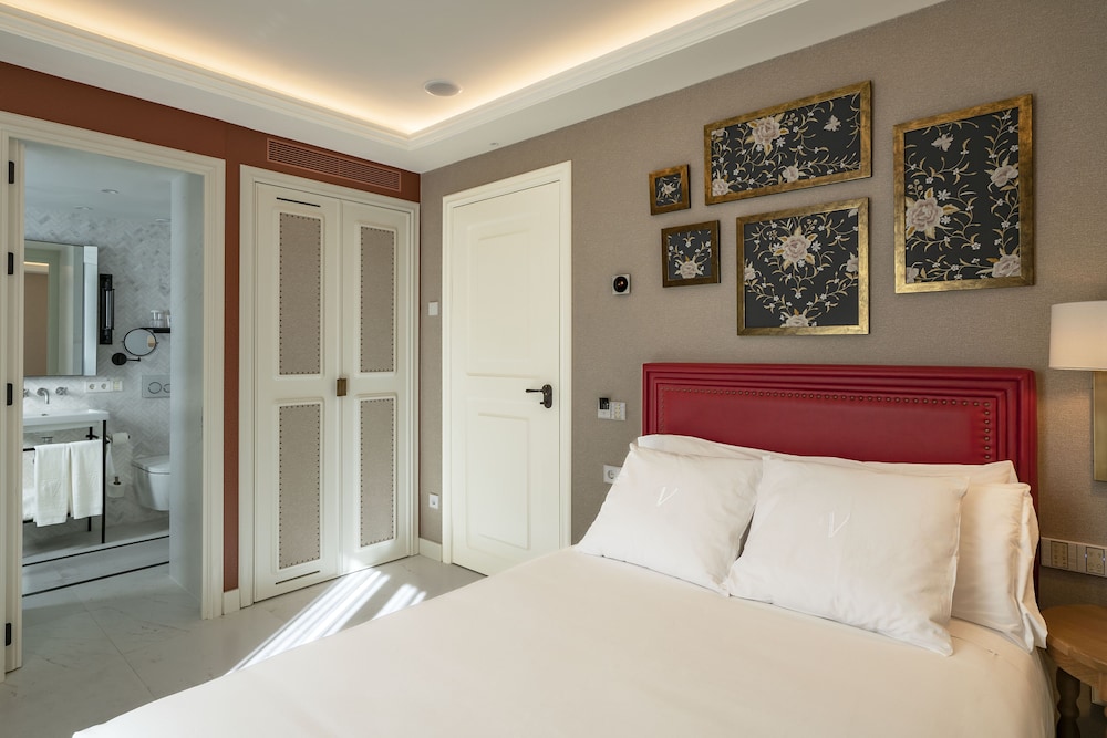 Hotel Vincci Molviedro — Hotel rooms in Seville, Andalusia