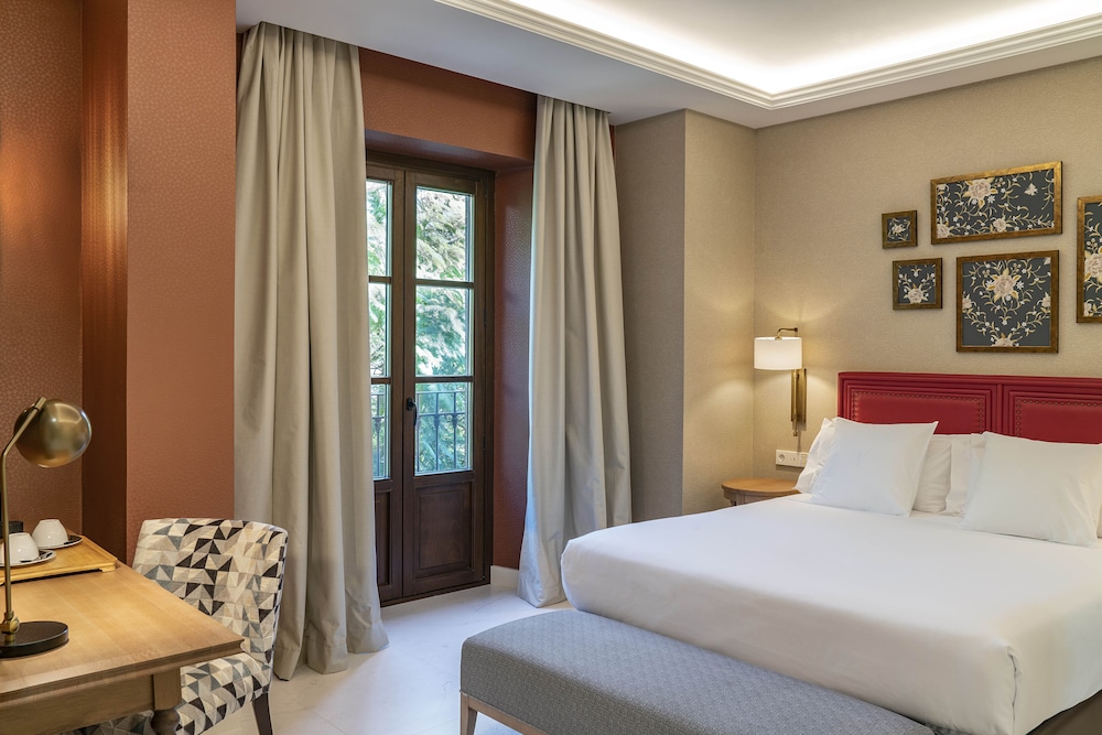 Hotel Vincci Molviedro — Hotel rooms in Seville, Andalusia