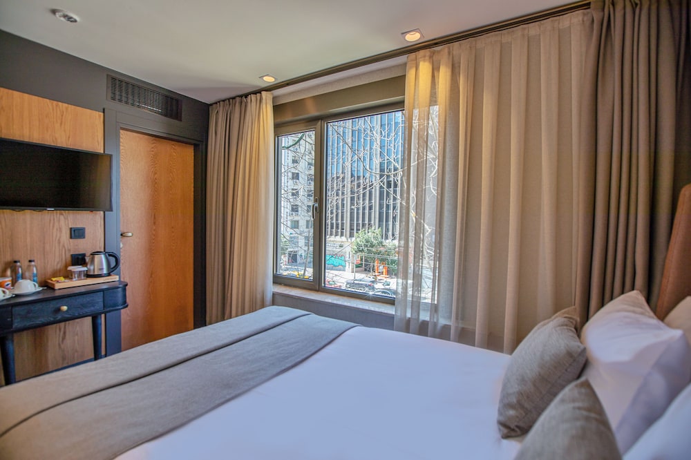 Root Karaköy Bosphorus Hotel & Spa — Hotel rooms in Istanbul, Istanbul