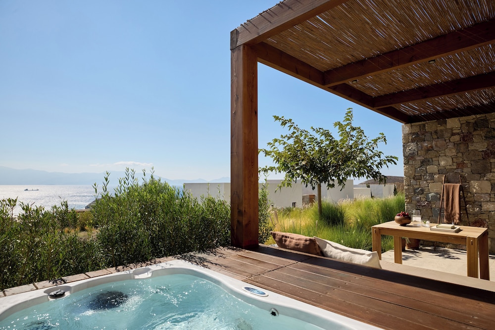 KOIA All - Suite Well Being Resort - Adults Only — Spa in Psalidi, South Aegean
