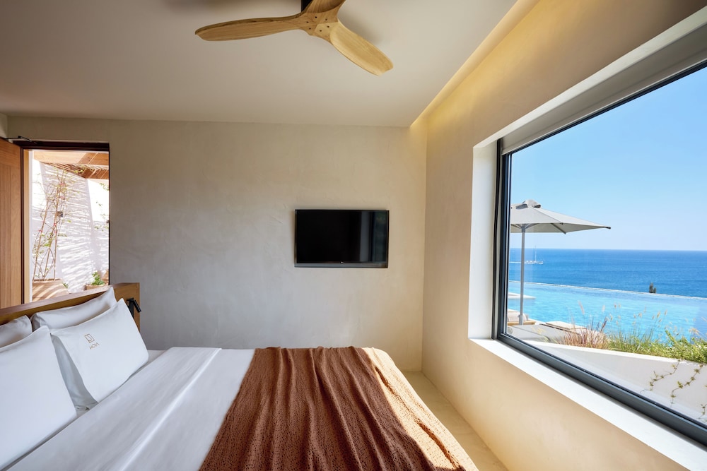 KOIA All - Suite Well Being Resort - Adults Only — Hotel rooms in Psalidi, South Aegean