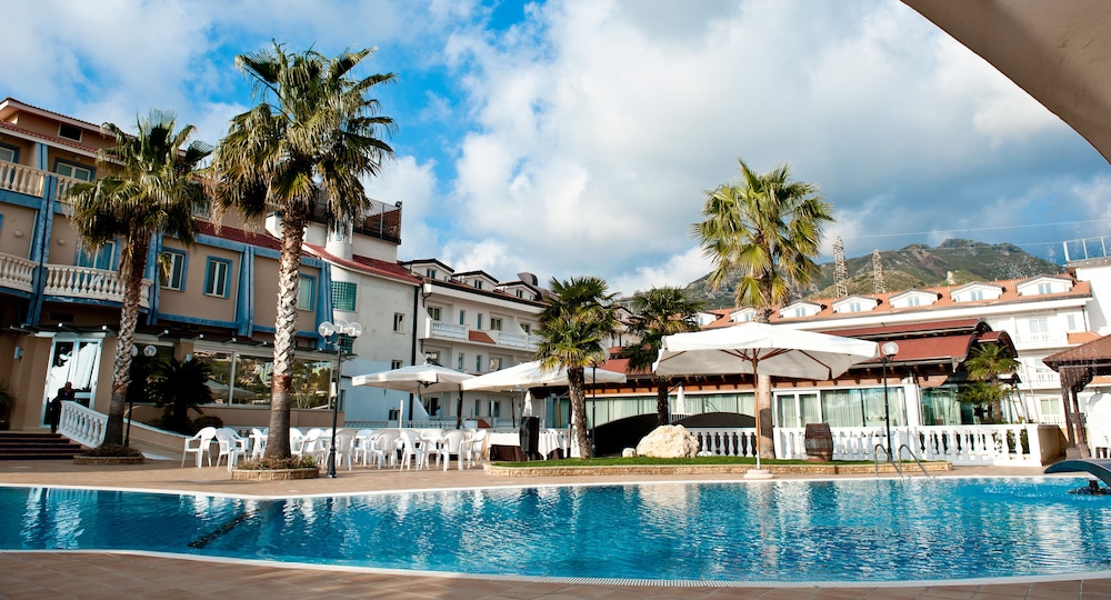 . Park Hotel Tyrrenian