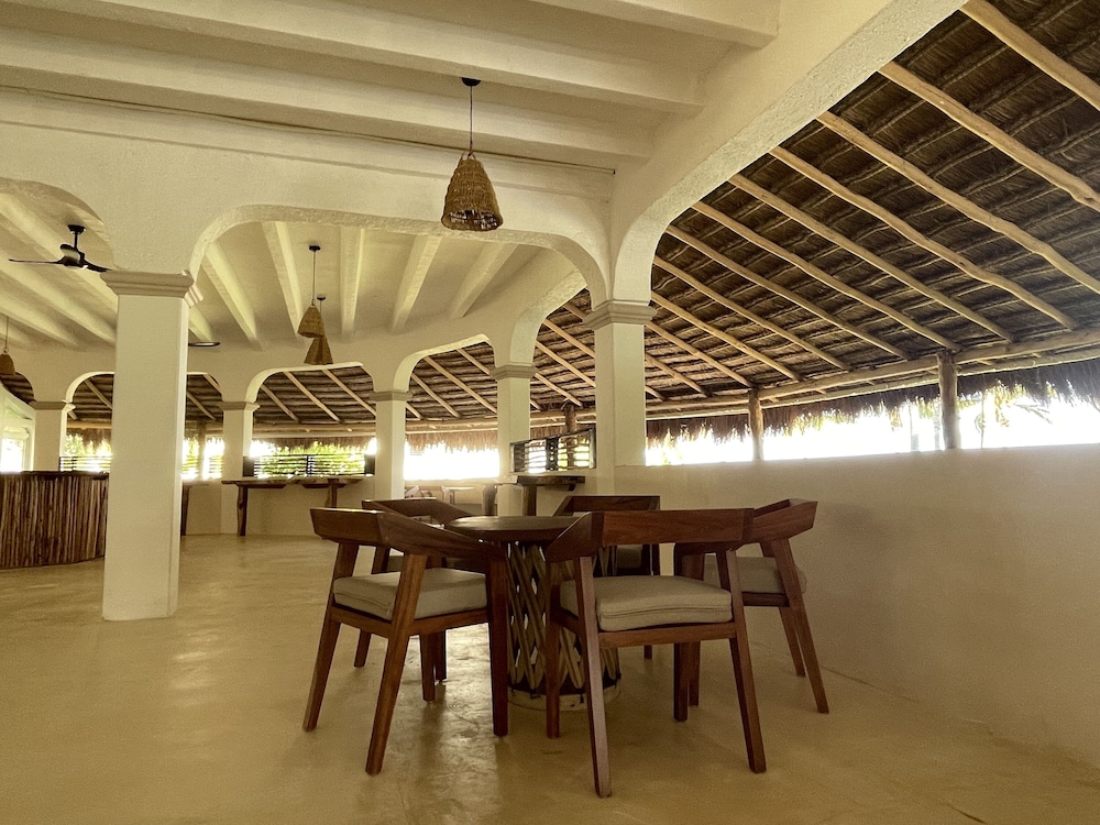 VR CLUB Tulum Riviera — Restaurant & bars in Tulum, Quintana Roo