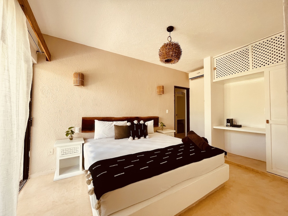 VR CLUB Tulum Riviera — Hotel rooms in Tulum, Quintana Roo