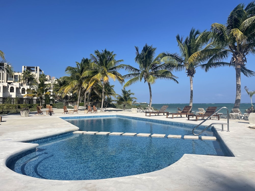 VR CLUB Tulum Riviera — Main photo in Tulum, Quintana Roo