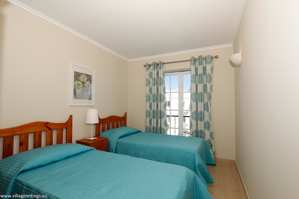 The Old Village, Prestige and Solar by Village 4U — Hotel rooms in Vilamoura, Faro