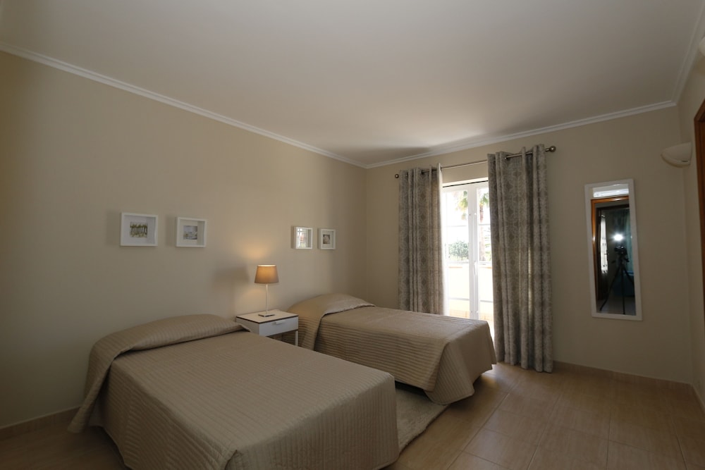 The Old Village, Prestige and Solar by Village 4U — Hotel rooms in Vilamoura, Faro