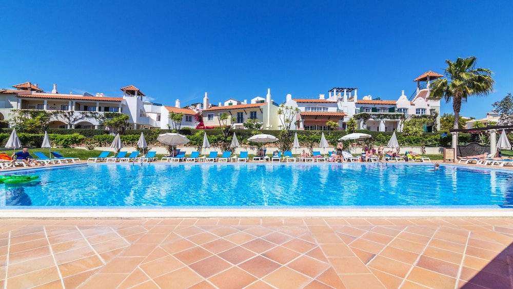 The Old Village, Prestige and Solar by Village 4U — Swimming pool in Vilamoura, Faro