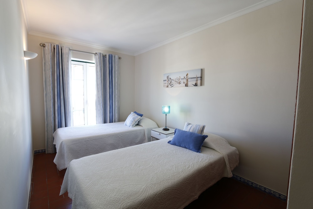 The Old Village, Prestige and Solar by Village 4U — Hotel rooms in Vilamoura, Faro