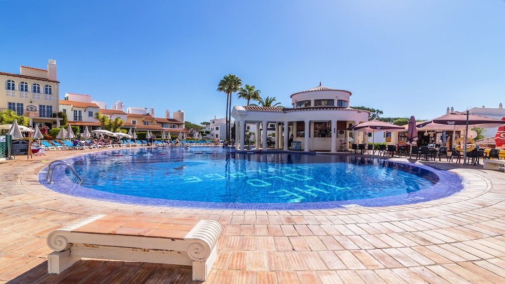 The Old Village, Prestige and Solar by Village 4U — Swimming pool in Vilamoura, Faro