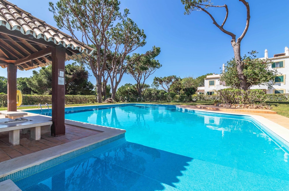The Old Village, Prestige and Solar by Village 4U — Swimming pool in Vilamoura, Faro