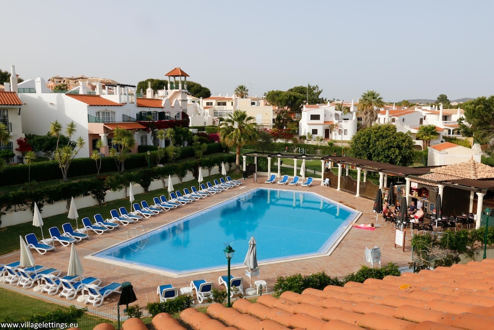 The Old Village, Prestige and Solar by Village 4U — Swimming pool in Vilamoura, Faro
