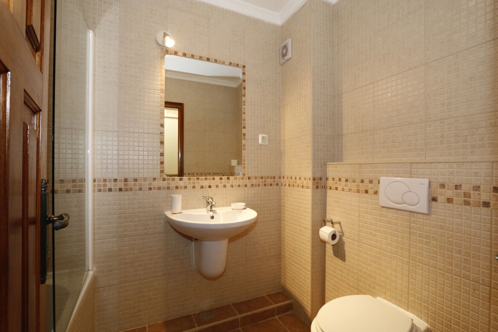 The Old Village, Prestige and Solar by Village 4U — Hotel rooms in Vilamoura, Faro