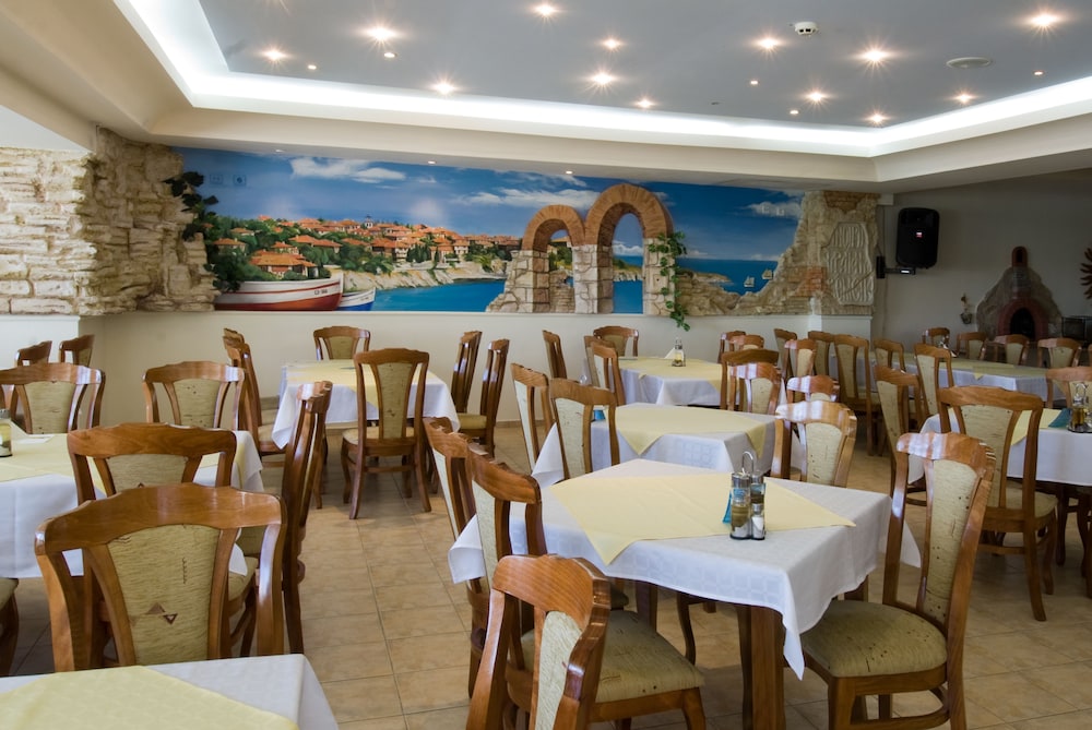 Villa List Hotel — Restaurant & bars in Sozopol, Burgas Region