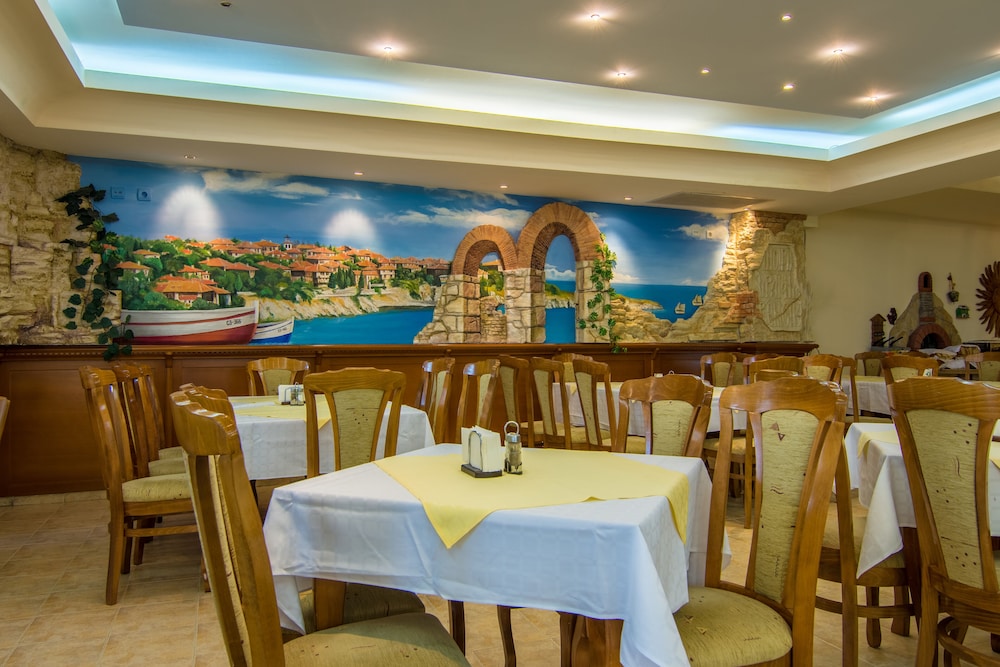 Villa List Hotel — Restaurant & bars in Sozopol, Burgas Region