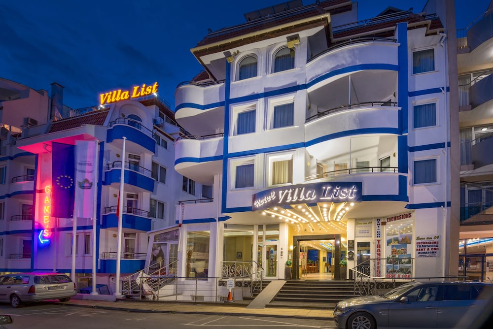 Villa List Hotel — Hotel building in Sozopol, Burgas Region