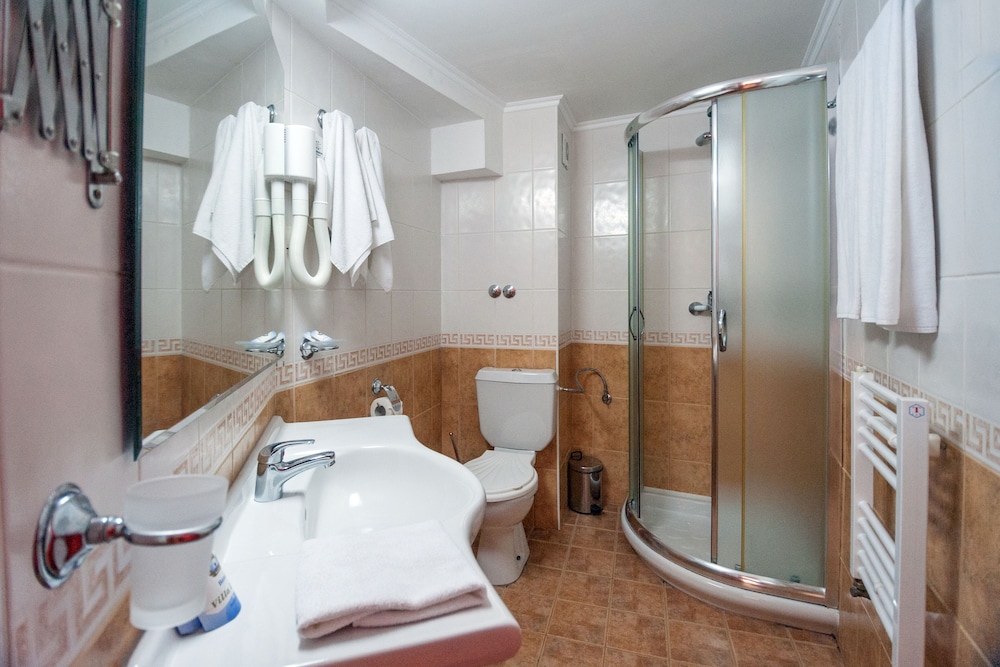 Villa List Hotel — Hotel rooms in Sozopol, Burgas Region