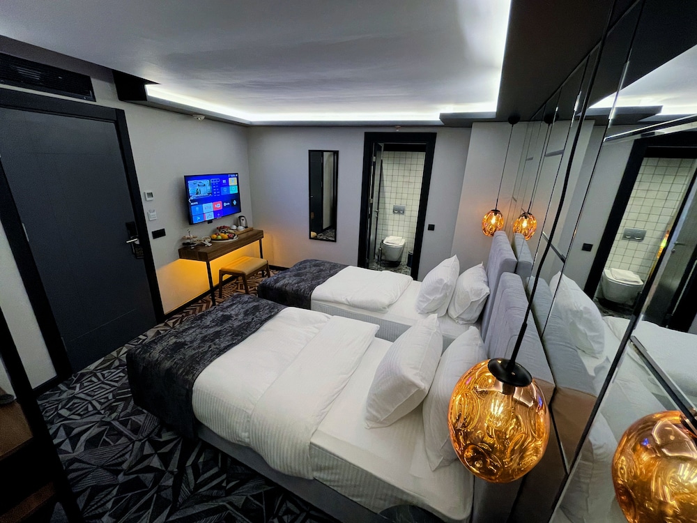 Weingart Istanbul - zdjęcie 3