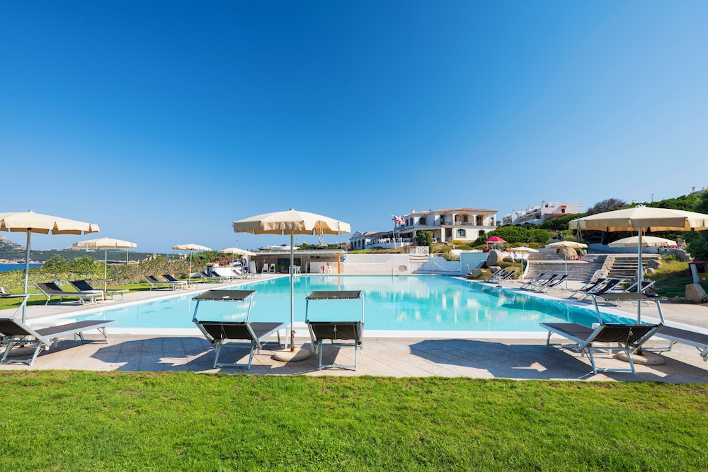 Residence Baia Santa Reparata — Main photo in Capo Testa, Sardinia