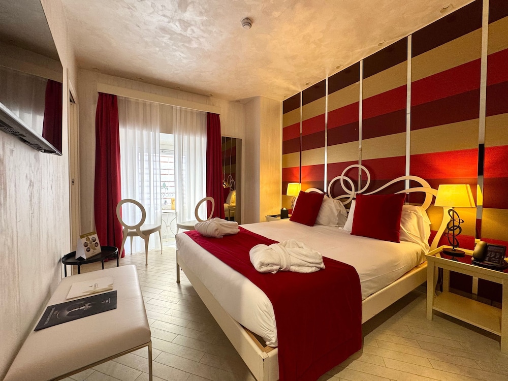 Hotel Caravita — Hotel rooms in Rome, Lazio
