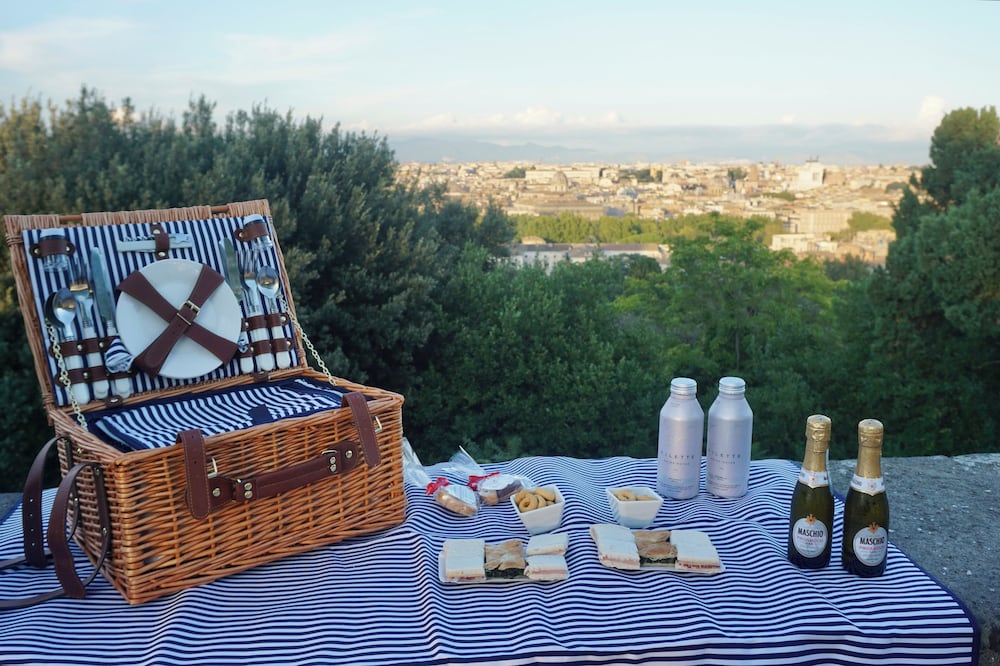 Hotel Caravita — Attractions in the area in Rome, Lazio