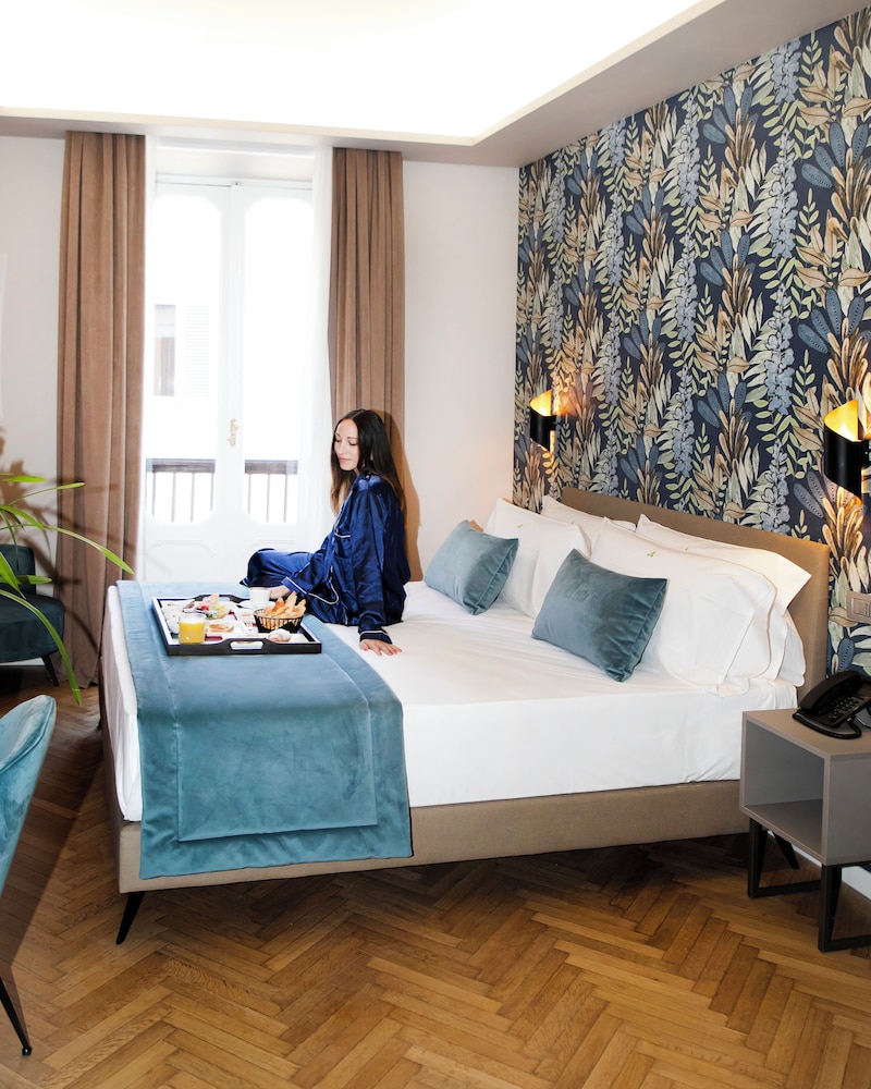 Hotel Caravita — Hotel rooms in Rome, Lazio