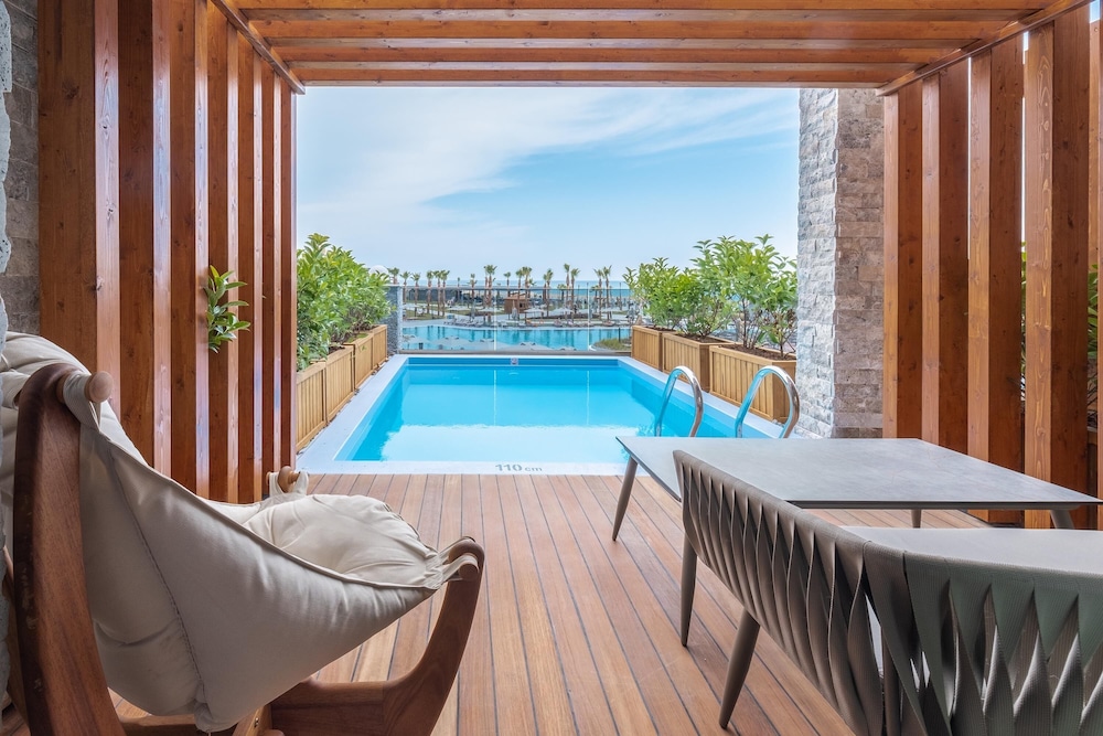 Lago Hotel — Outdoor in Side