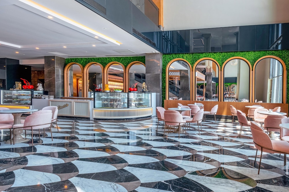Lago Hotel — Restaurant in Side