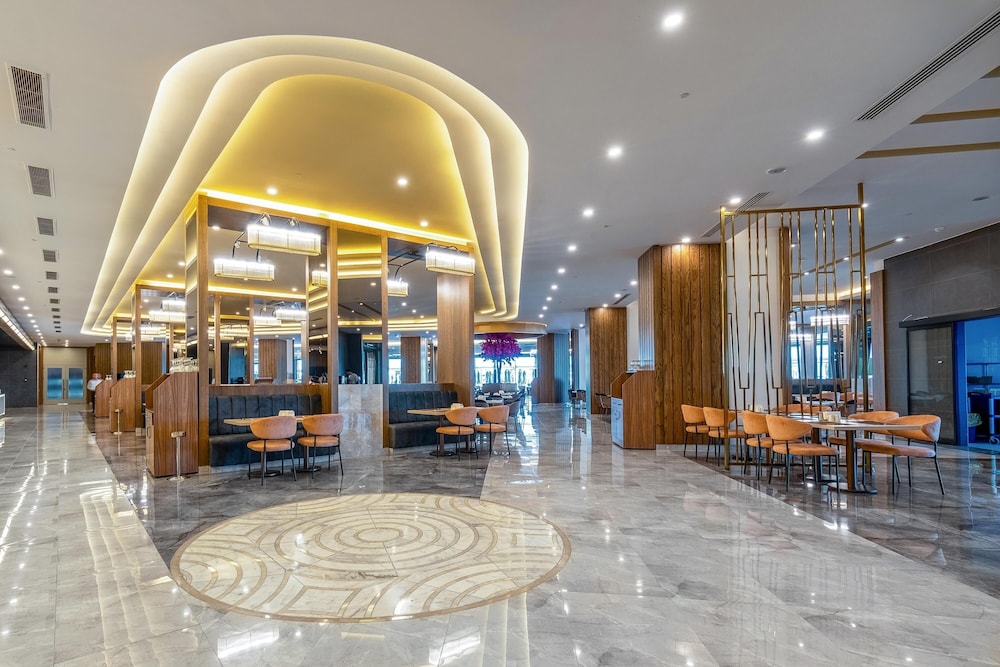 Lago Hotel — Restaurant in Side