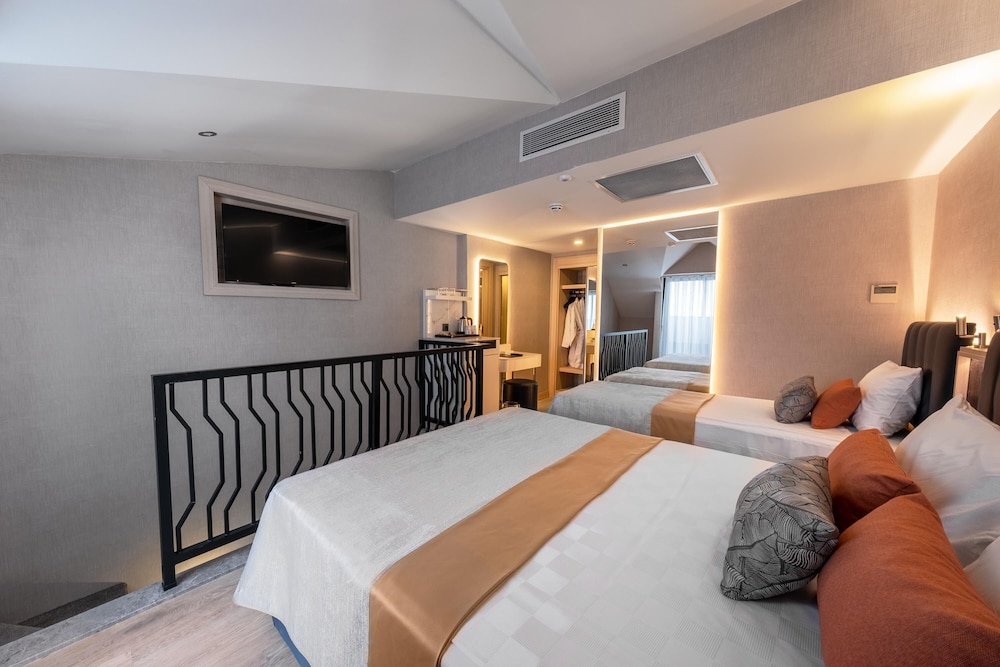 Lago Hotel — Rooms in Side