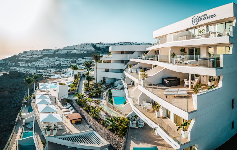 Grand Horizon Luxury Boutique Suites — Main photo in Puerto Rico, Canary Islands