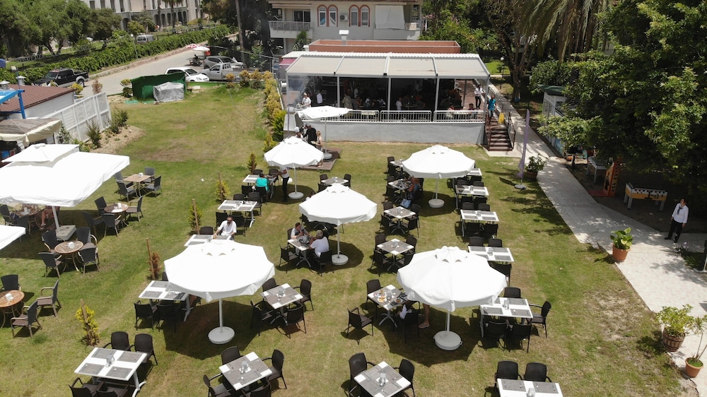 Sırma Hotel — Restaurant & bars in Side