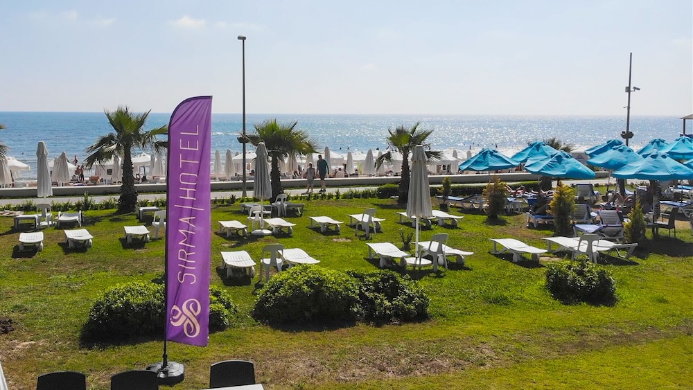 Sırma Hotel — Beach in Side