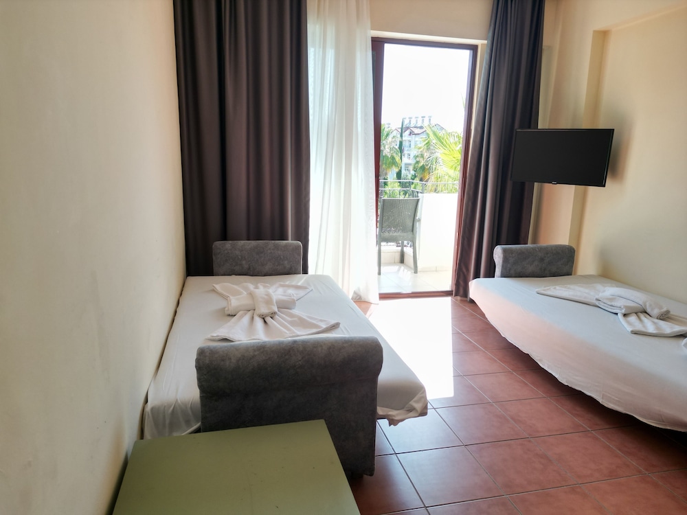 Lemas Suite Hotel — Hotel rooms in Side