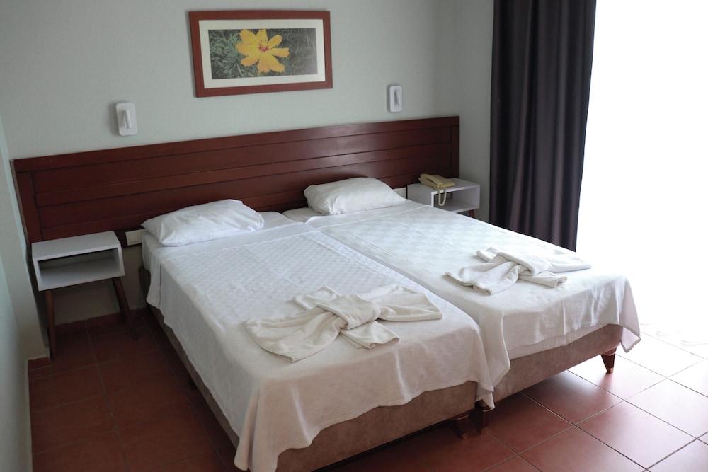 Lemas Suite Hotel — Hotel rooms in Side