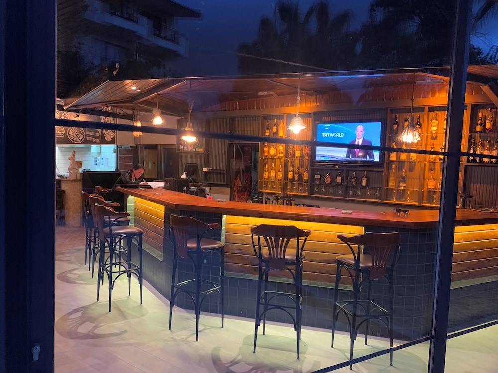 Lemas Suite Hotel — Restaurant & bars in Side