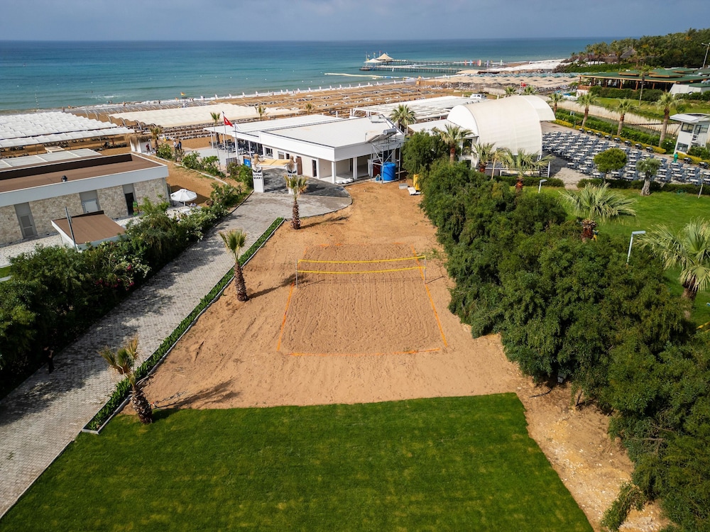 Linda Sunny Beach Hotel & Spa-Ultra All Inclusive — Sports & recreation in Side