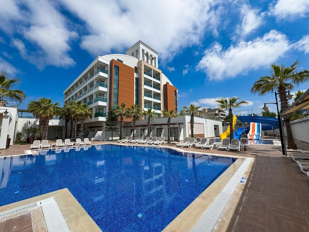 Linda Sunny Beach Hotel & Spa-Ultra All Inclusive — Main photo in Side