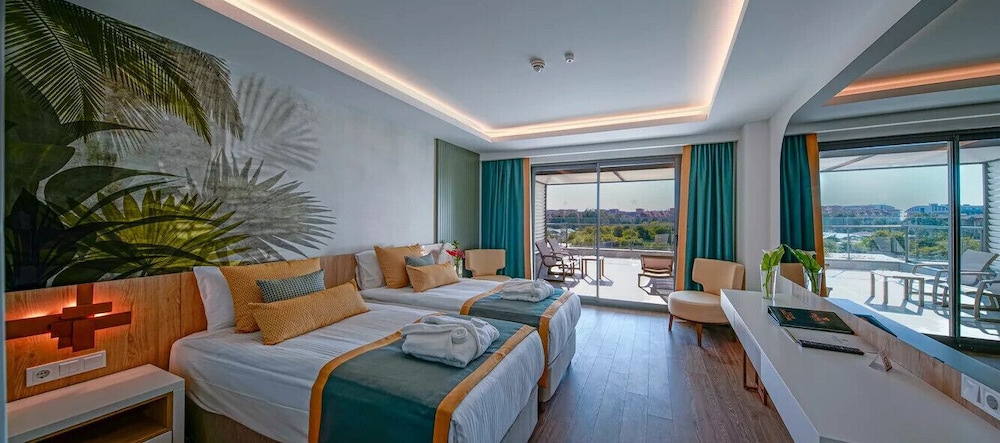 Side Stella Elite Resort & Spa 16 Plus - Ultra All Inclusive — Hotel rooms in Side