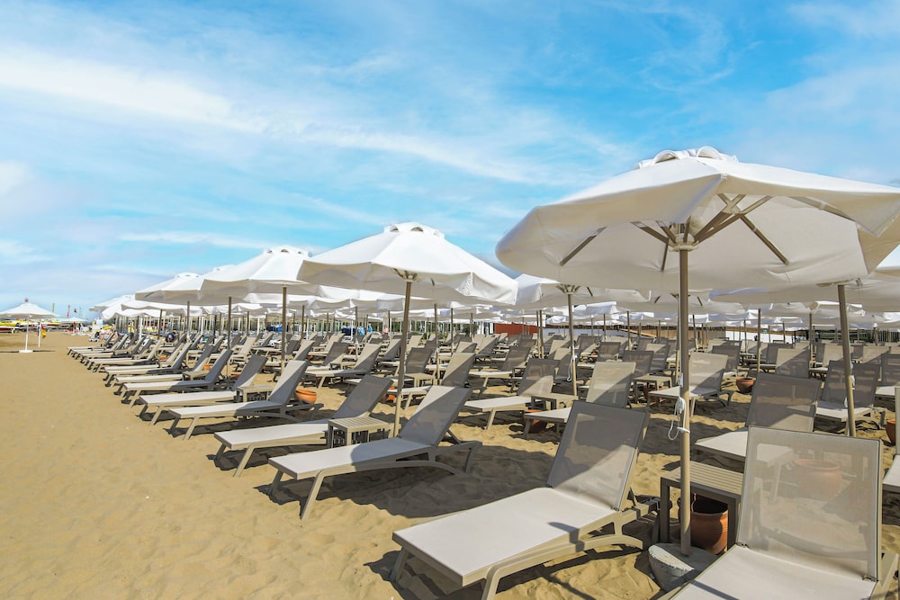 Side Stella Elite Resort & Spa 16 Plus - Ultra All Inclusive — Beach in Side