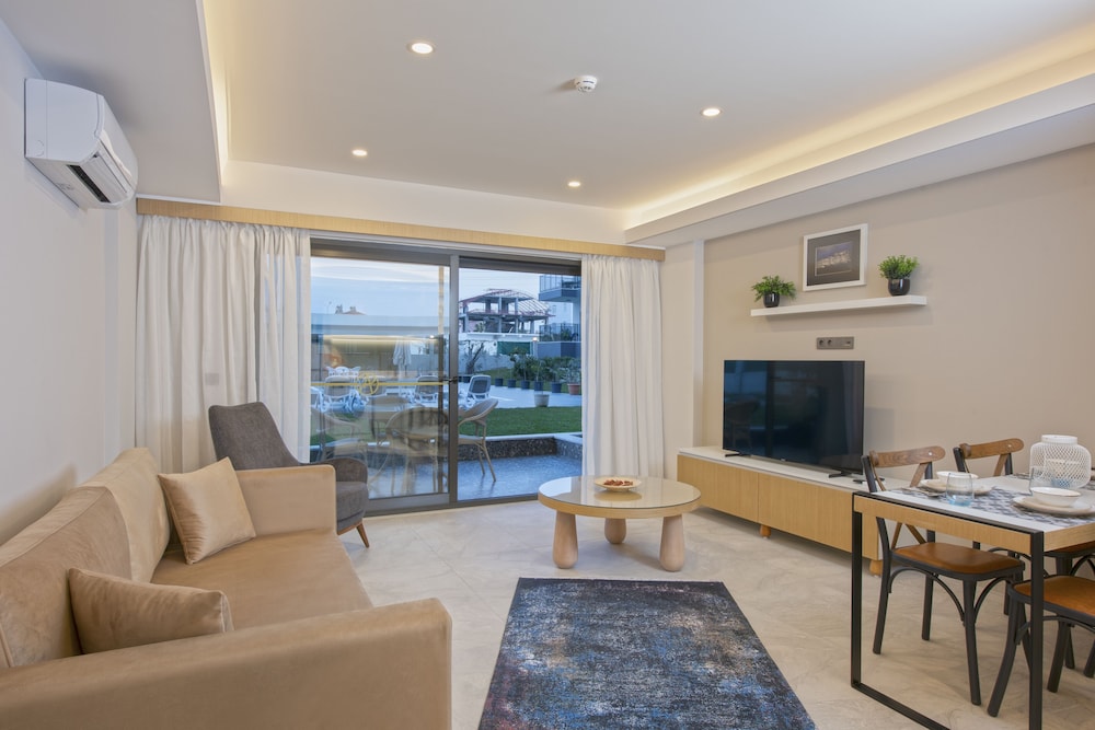 A Suite Side — Hotel rooms in Side