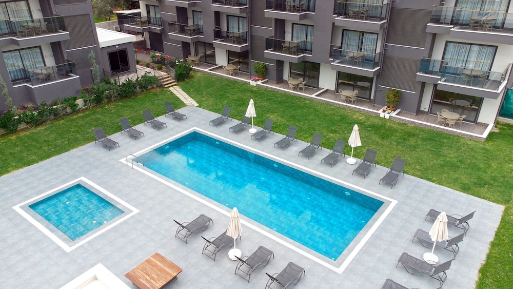 A Suite Side — Swimming pool in Side