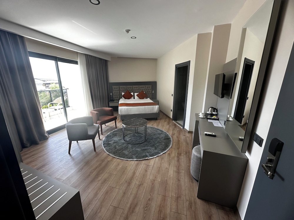 Side Golden Rock Hotel 16+ Adults Only — Hotel rooms in Side